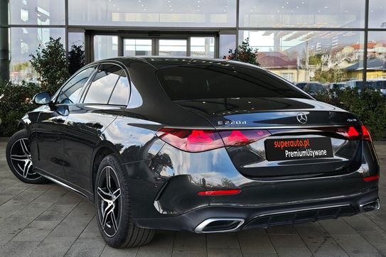 Mercedes Klasa E 220 d 4-Matic AMG Line