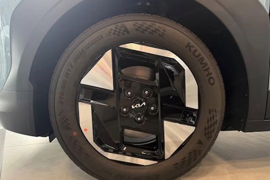 Kia EV3 81.4kWh Earth