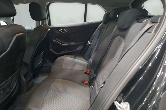 BMW Seria 1 118i