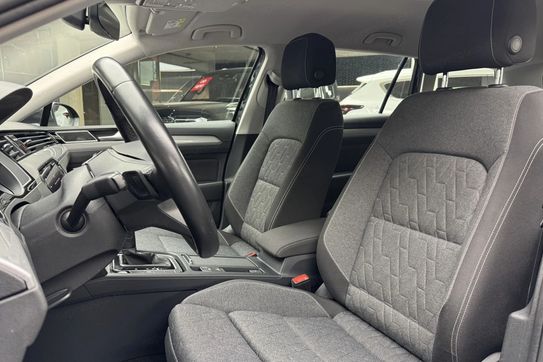 Volkswagen Passat 1.5 TSI Business DSG