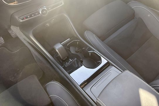 Volvo XC40 73kWh P6 Recharge Ultimate