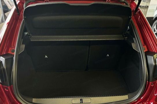 Peugeot 208 Allure e-DCS6  1.2 mHEV