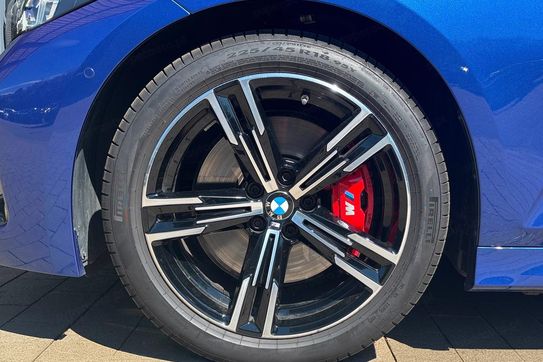 BMW Seria 3 320i xDrive M Sport