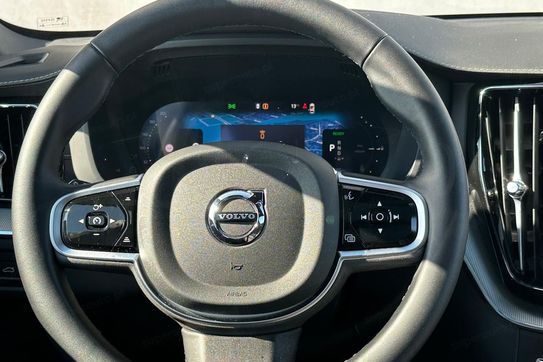 Volvo XC60 T8 AWD Ultimate Black Edition