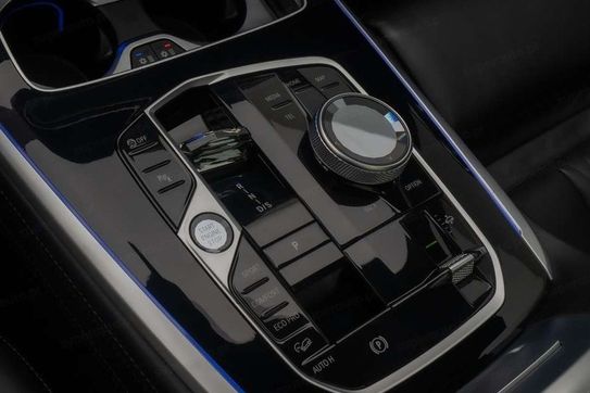 BMW X7 M60i xDrive