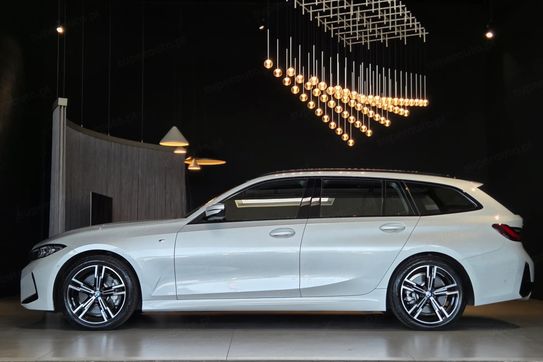 BMW Seria 3 330i xDrive aut