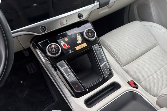 Jaguar I-Pace EV400 AWD SE