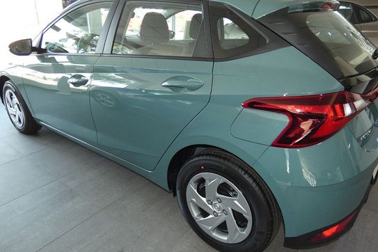 Hyundai i20 1.0 T-GDi Pure DCT