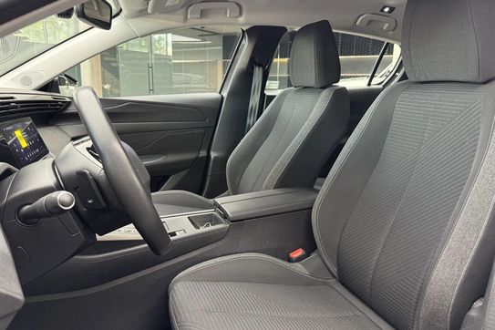 Peugeot 308 BlueHDi Active Pack S&S EAT8