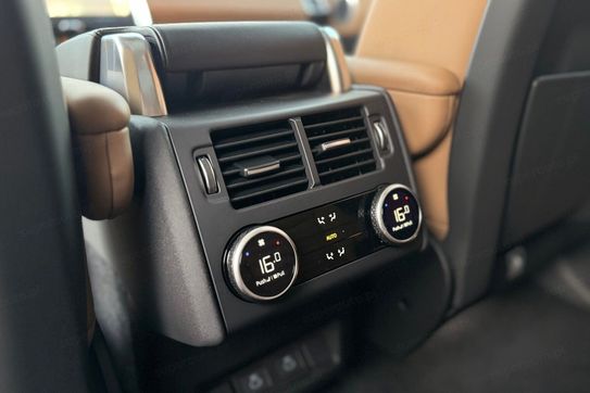 Land Rover Discovery V 3.0 D350 mHEV Tempest