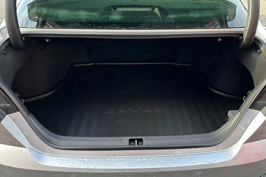 Toyota Camry Prestige 2.5 Hybrid Dynamic Force