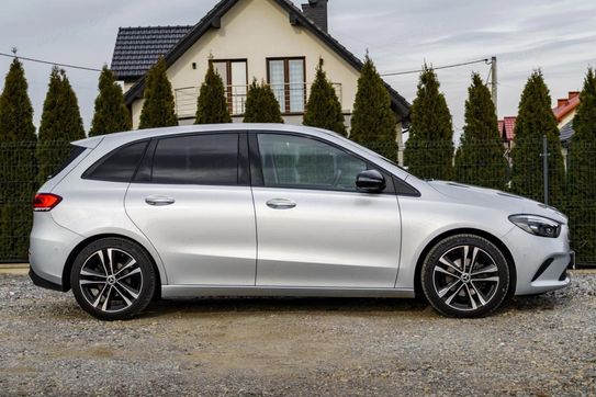 Mercedes B Klasa 180 d Progressive 8G-DCT