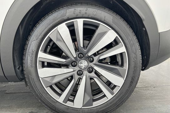 Peugeot 3008 GT 1.6 Hybrid e-EAT8