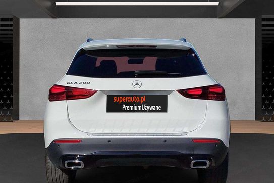 Mercedes GLA 200 Progressive