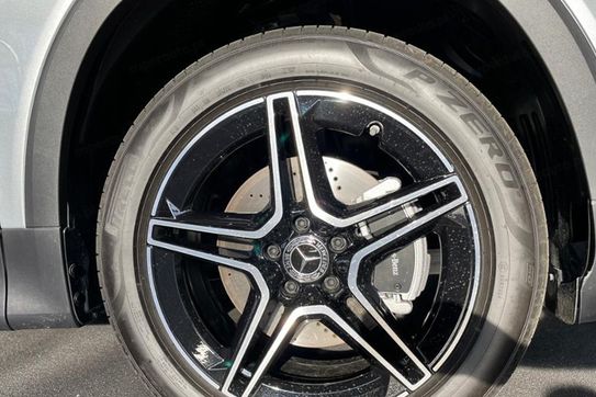 Mercedes GLB 200 AMG Line