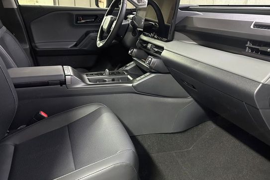 Toyota RAV4 Executive 2.5 Hybrid Dynamic Force AWD