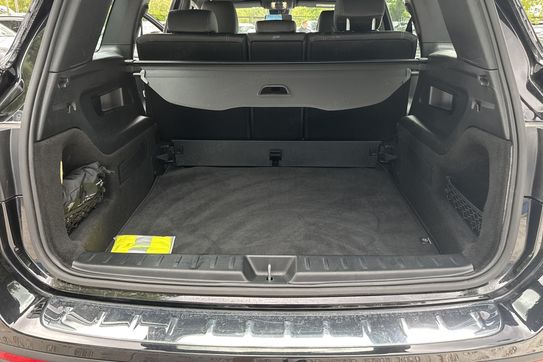 Mercedes GLB 200