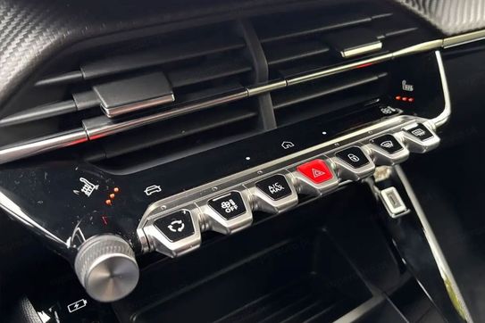 Peugeot 2008 Business e-DCS6 1.2 PureTech mHEV