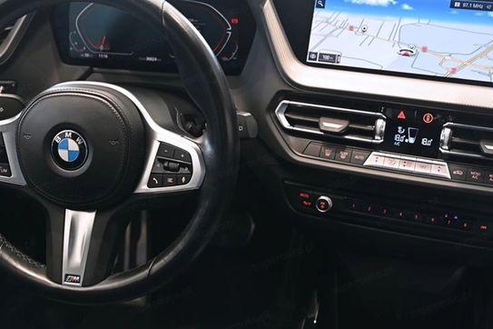 BMW Seria 1 118i M Sport