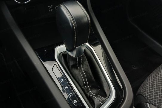 Renault Arkana 1.6 E-Tech Techno MMT