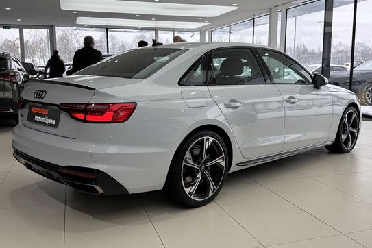 Audi A4 35 TFSI S Line