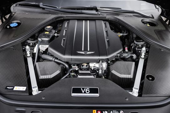 Genesis G90 V6 AT8 LWB Luxury Plus