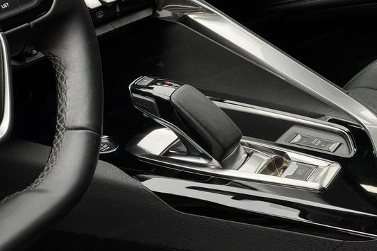 Peugeot 3008 1.6 PureTech Hybrid PHEV Allure S&S EAT8