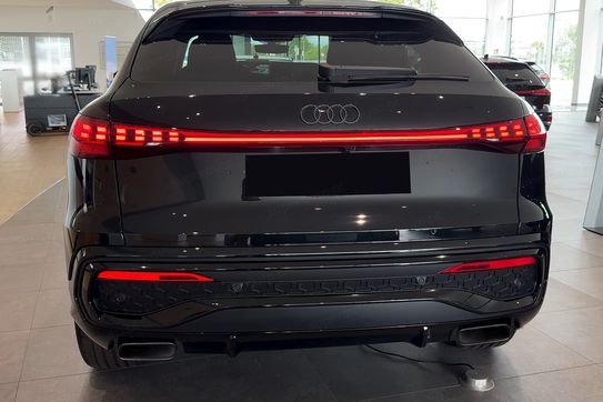 Audi Q5 TFSI  quattro Sportback