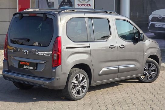 Toyota Proace City Verso L1H1 Family AT