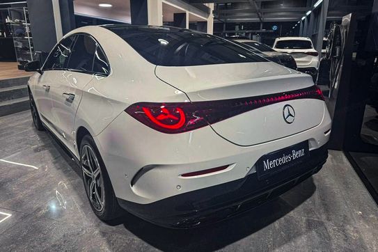 Mercedes CLA 200 AMG Line