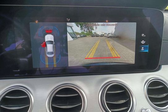 Mercedes Klasa E 220 d 4-Matic AMG