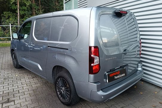 Peugeot Partner Van L2H1 AT