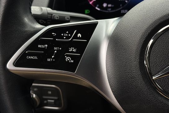 Mercedes GLB 200