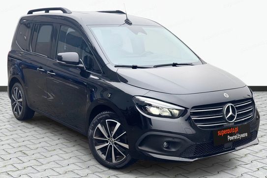 Mercedes T klasa T180d AT