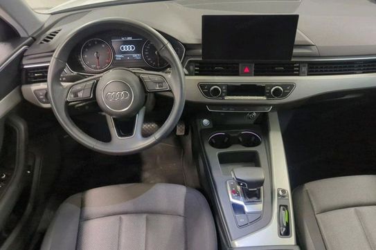 Audi A4 35 TFSI mHEV S tronic