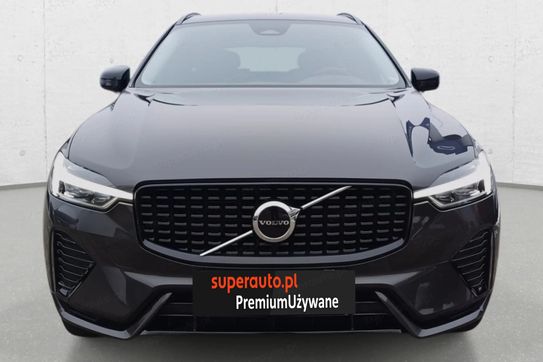 Volvo XC60 B5 B AWD Plus Dark
