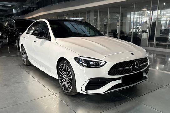 Mercedes Klasa C 300  4-Matic AMG