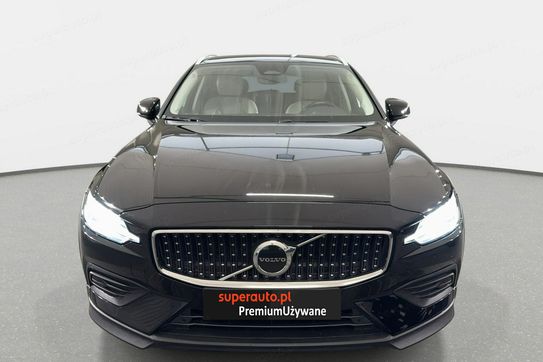Volvo V60 CC Core B4 D AWD aut