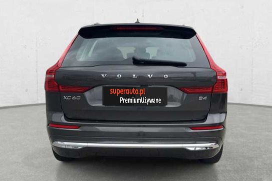 Volvo XC60 B4 B Plus Bright