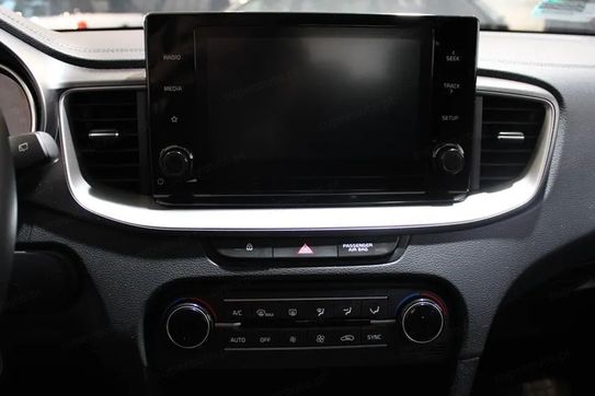 Kia Ceed 1.5 T-GDI M