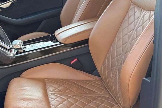 Audi A8 60 TFSI e quattro S line