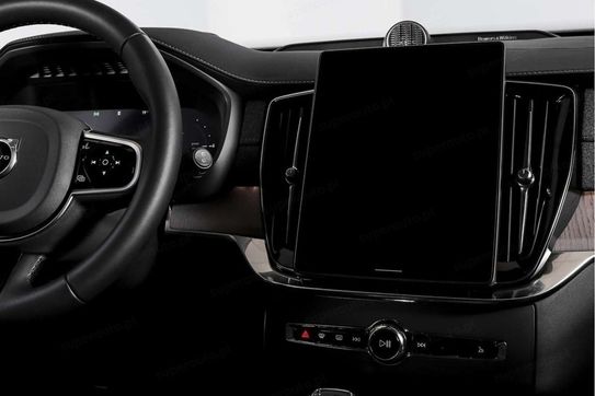 Volvo XC90 T8 AWD Plug-In Hybrid Ultra Dark 7os