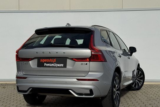 Volvo XC60 B5 B AWD Plus Dark