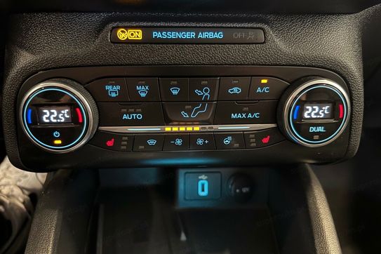 Ford Focus 2.0 EcoBlue Titanium