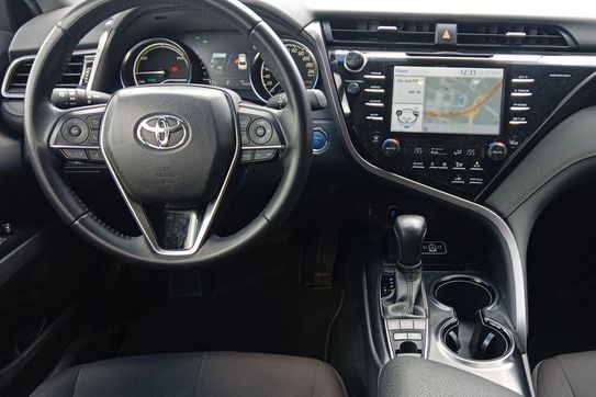 Toyota Camry Hybrid  CVT