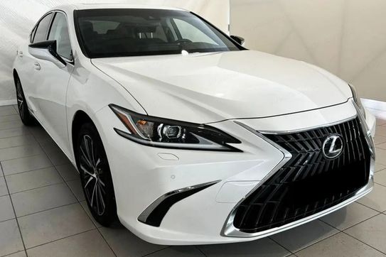 Lexus ES 300h Business Edition 2.5 E-CVT