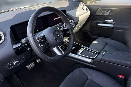 Mercedes GLA 200 d 4MATIC AMG Line