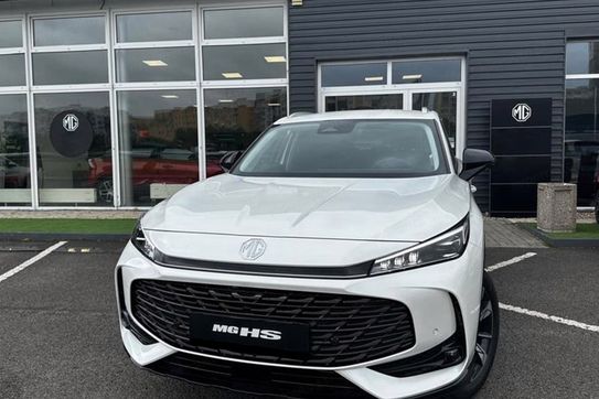 MG HS 1.5T HEV+ Exclusive aut