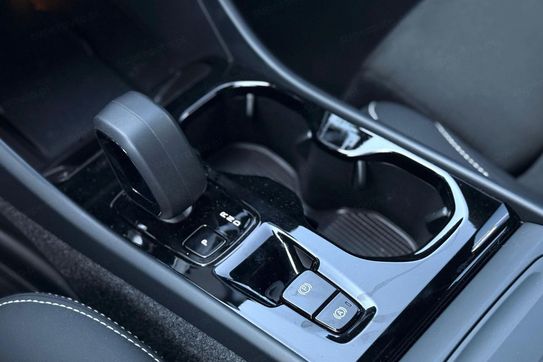 Volvo XC40 B4 Ultra Black Edition aut