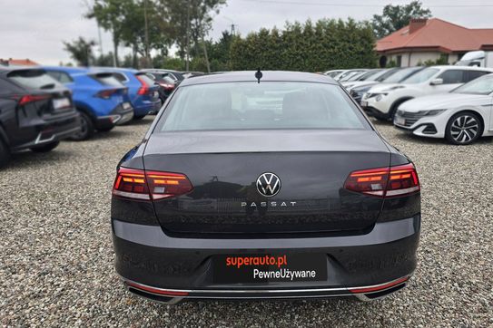 Volkswagen Passat 1.5 TSI EVO Elegance